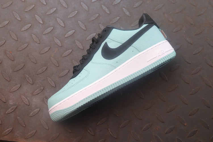 Nike Air Force 1 Low SP Tiffany and Co.