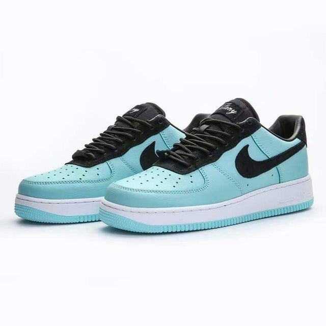 Nike Air Force 1 Low SP Tiffany and Co.