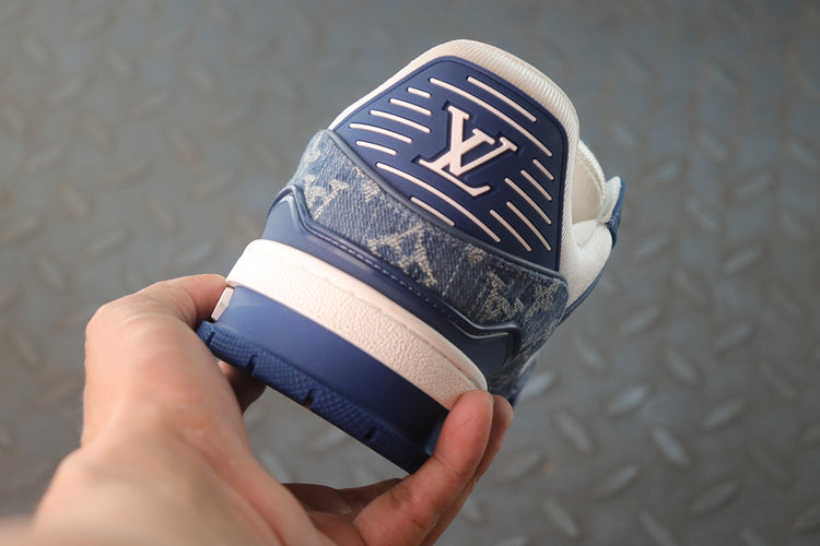 Louis Vuitton Trainer Sneaker - Blue