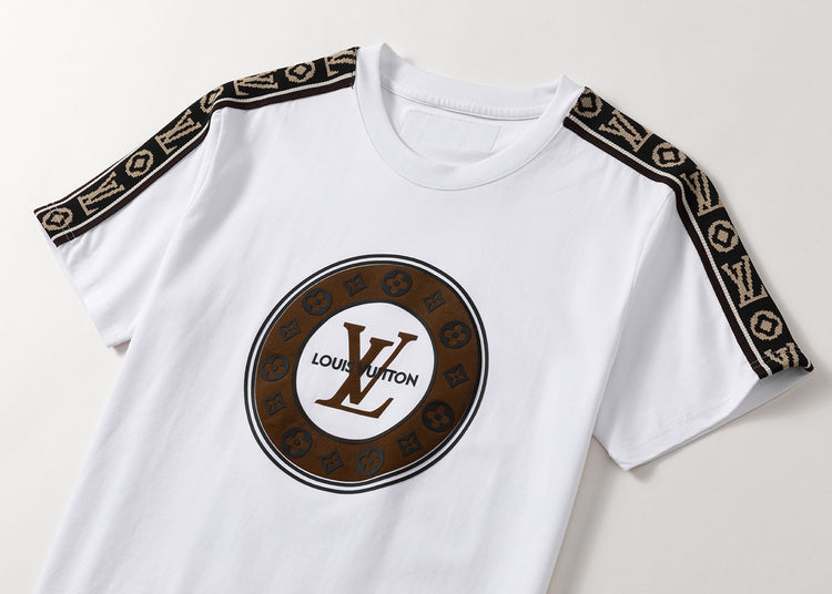 White Louis Vuitton shirt with logo in the center - Men