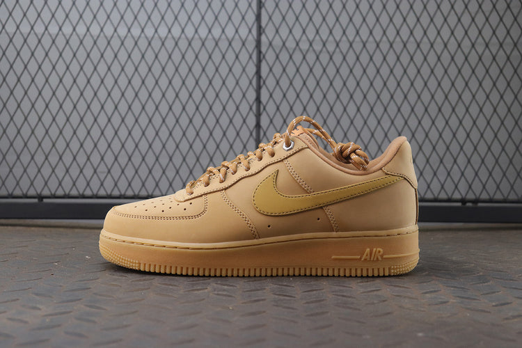 Air Force 1 Low Flax Sneakers